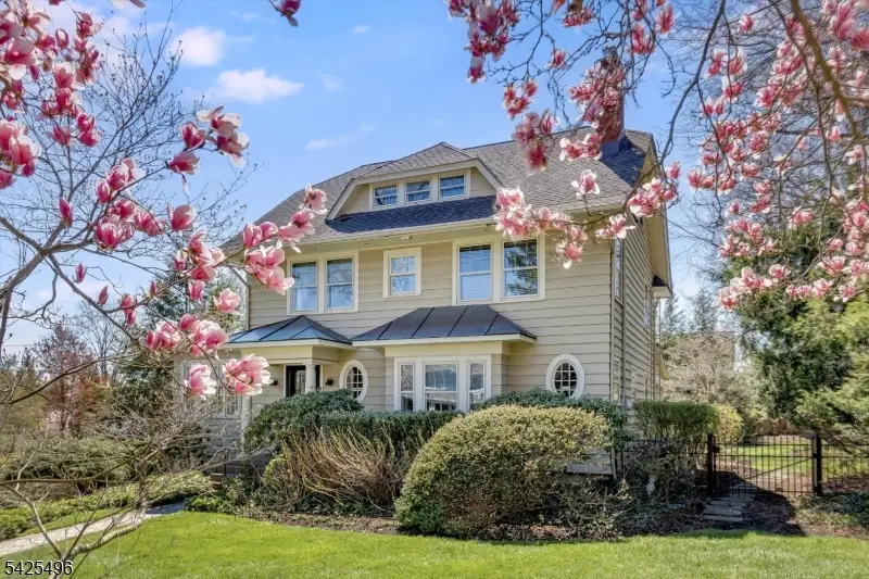 108 Durand Rd, Maplewood, NJ 07040 - #1