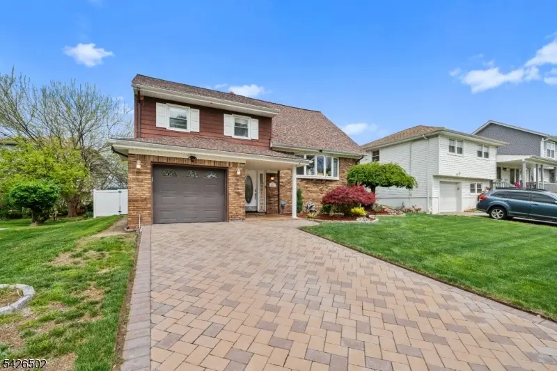 425 Victor St, Saddle Brook, NJ 07663 - #2