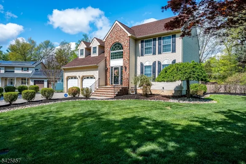 12 Sebring Rd, Franklin, NJ 08873 - #3