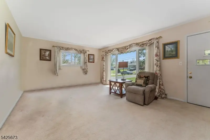 152 Park Ln, Milford, NJ 08848 - #3