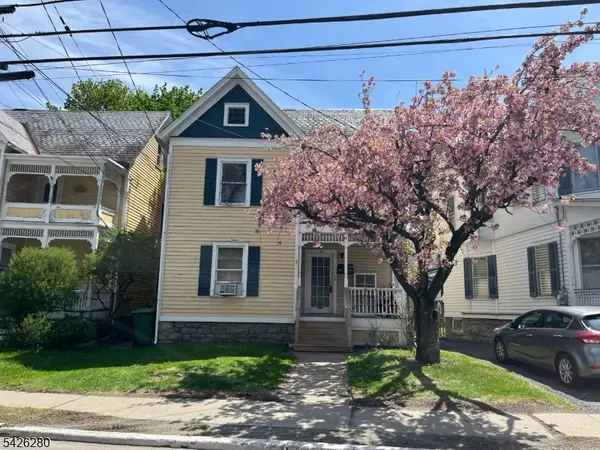 68 High St, Newton Town, NJ 07860