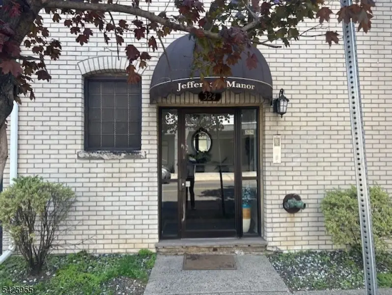 316-324 Jefferson St #2E, Newark, NJ 07105 - #1