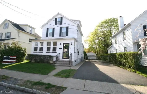 37 Beach St, Rockaway Boro, NJ 07866