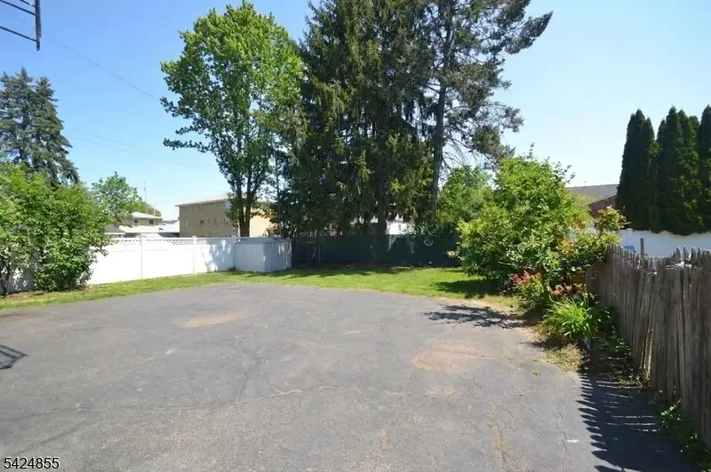 60 Scoles Ave, Clifton, NJ 07012 - #2