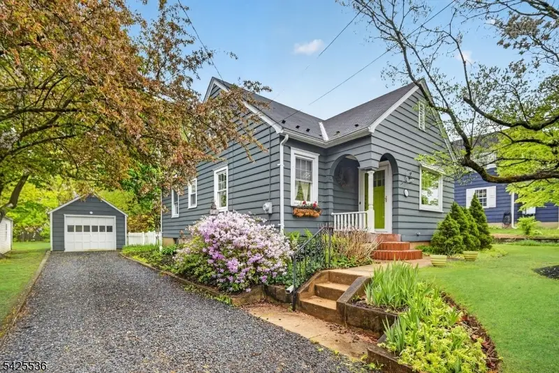 63 Laurel Ave, Franklin, NJ 08873 - #1