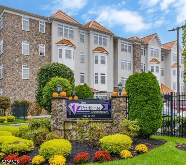 104 E Elizabeth Ave #310, Linden City, NJ 07036