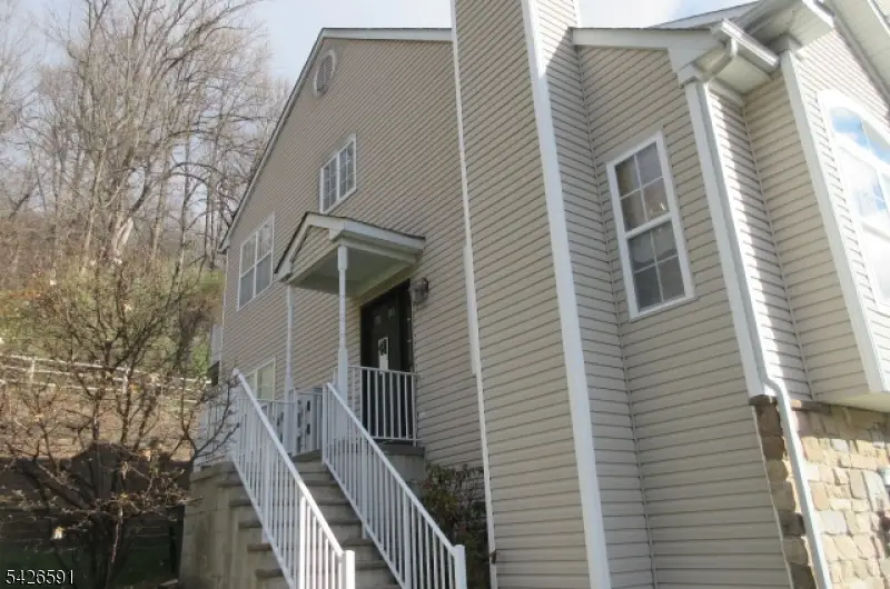 95 Pinehurst Dr, Washington, NJ 07882 - #3