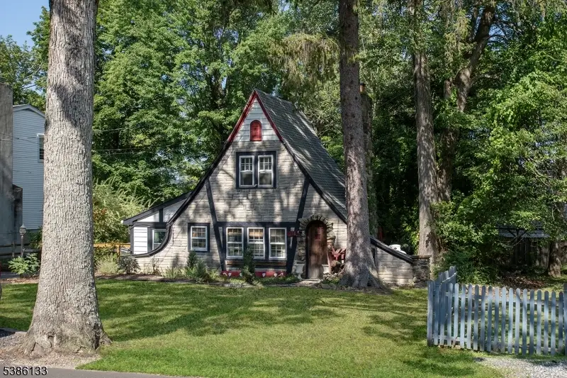 116 E Shore Trl, Lake Mohawk, NJ 07871 - #2