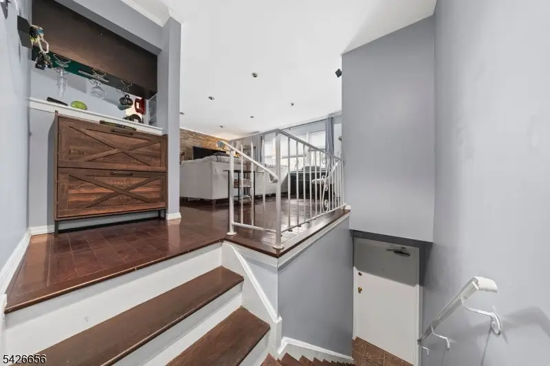 44 Judson St, Edison, NJ 08837 - #3