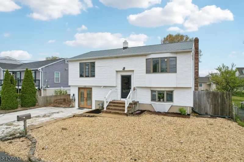 3138 Oceanic Dr, Toms River, NJ 08753 - #3