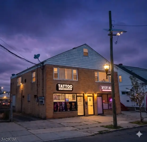 847 Hamilton St, Franklin, NJ 08873 - #1