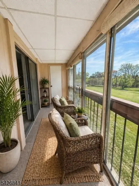 278 Crosse Dr #3F, Monroe Twp., NJ 08831