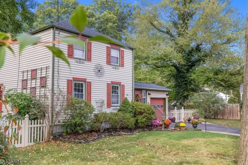 233 Maple Ave, Dunellen, NJ 08812 - #2