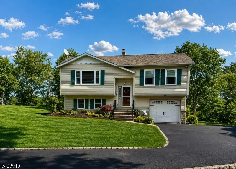38 Ivy Pl, Glenwood, NJ 07418 - #1