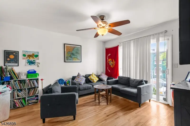 135 Highland Ave, Newark, NJ 07104 - #2