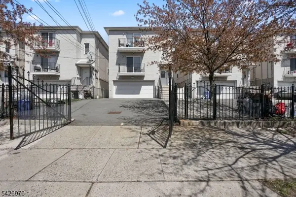 19 Halleck St, Newark City, NJ 07104