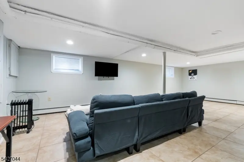 15 Victor Pl, Irvington, NJ 07111 - #3