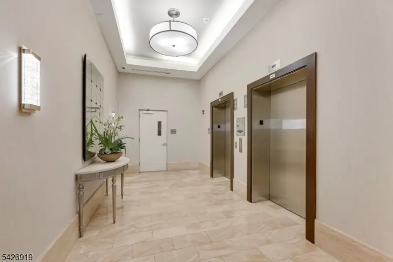 40 W Park #304, Morristown, NJ 07960 - #2