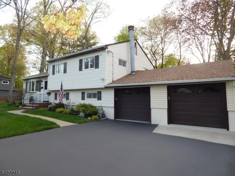 10 Lewis Rd, Montvale, NJ 07645 - #2