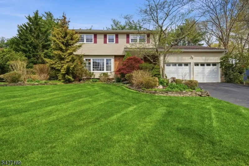 7 Candle Lane, East Brunswick, NJ 08816 - #1