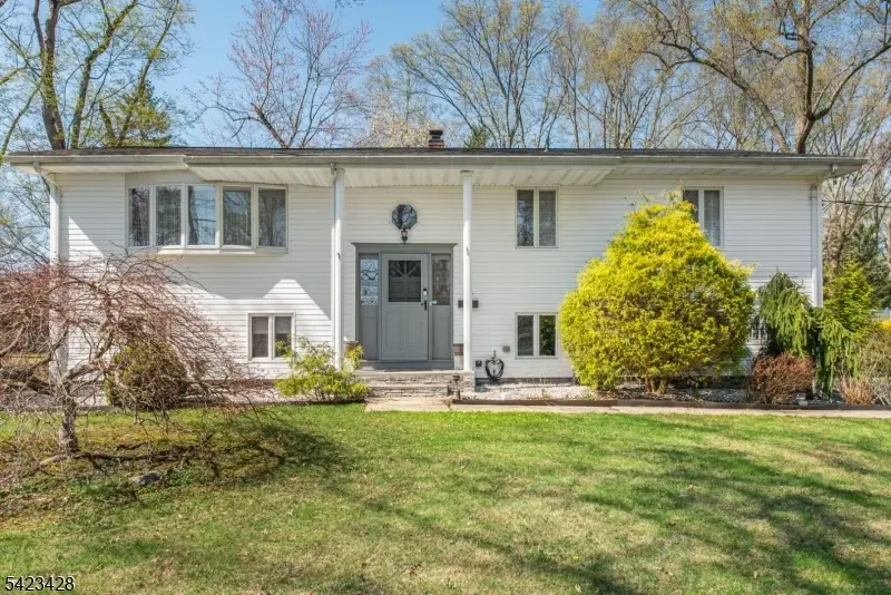 14 Green Dr, East Hanover, NJ 07936 - #2