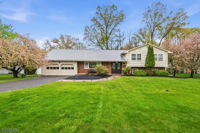 30 Cheryl Rd, Montville, NJ 07045 - #1