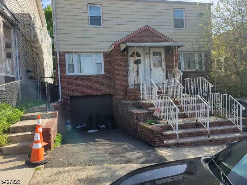 207 Williamson Ave, Hillside, NJ 07205 - #1