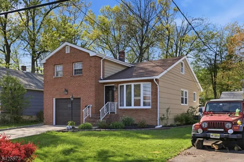 42 Lenox Ave, Dunellen, NJ 08812 - #3