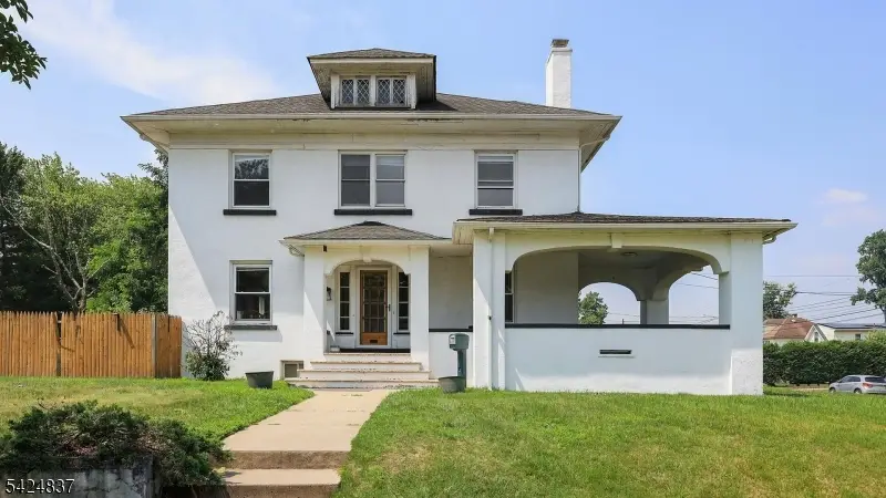260 S Washington Ave, Dunellen, NJ 08812 - #1