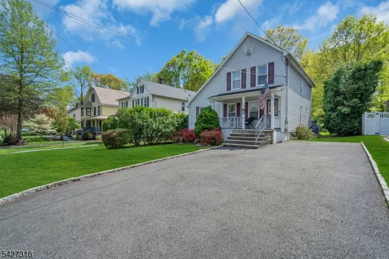 818 Summit Ave, Westfield, NJ 07090 - #2