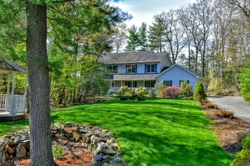 34 Split Rock Rd, West Milford, NJ 07480 - #1