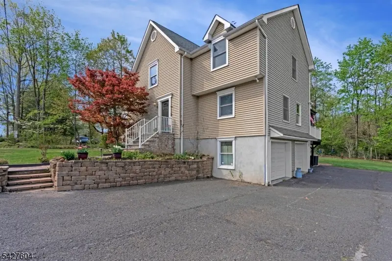 1939 Fieldstone Rd, Martinsville, NJ 08836 - #3