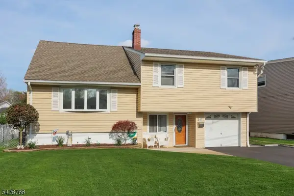 47 Epping Dr, Kenilworth Boro, NJ 07033