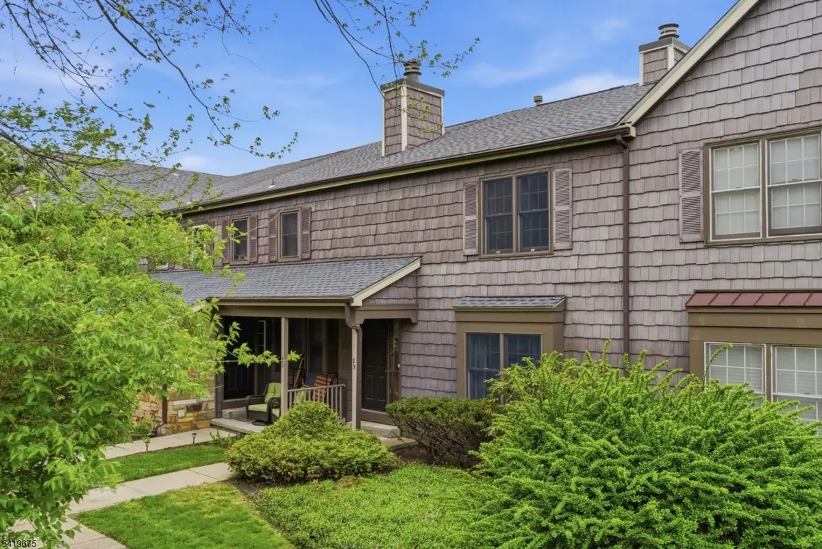 29 Oriole Dr, Allamuchy, NJ 07840 - #1