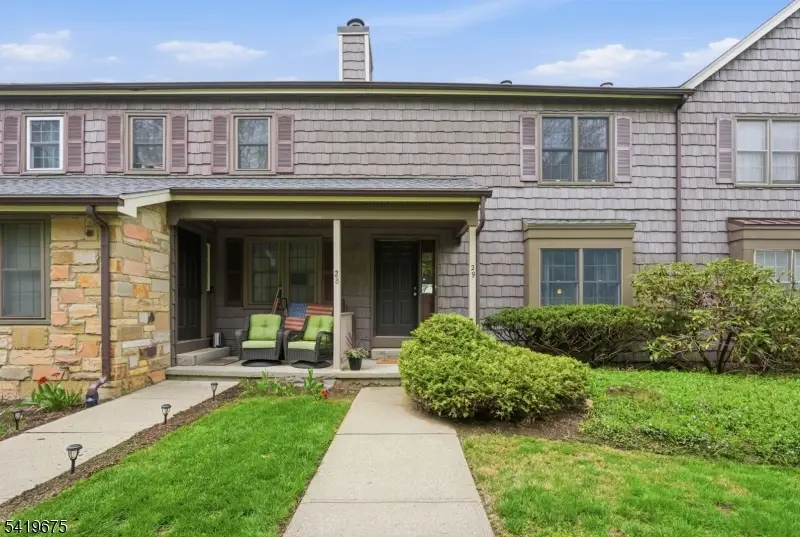 29 Oriole Dr, Allamuchy, NJ 07840 - #3