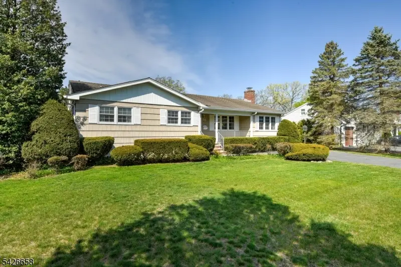 35 Payson Rd, Pequannock, NJ 07440 - #3