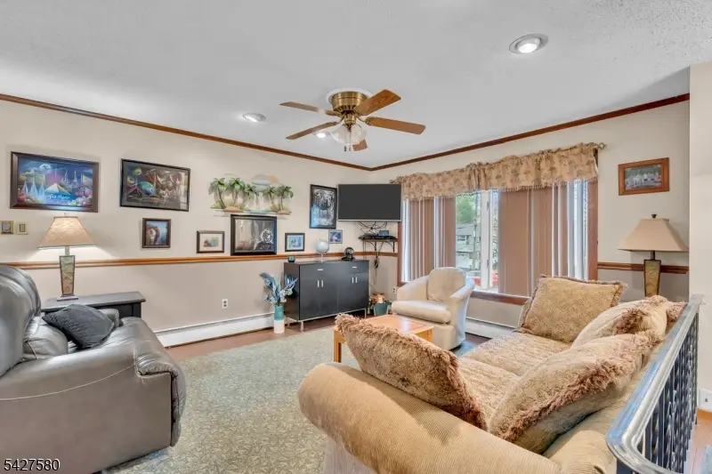 106 Louis Ln, Hackettstown, NJ 07840 - #3