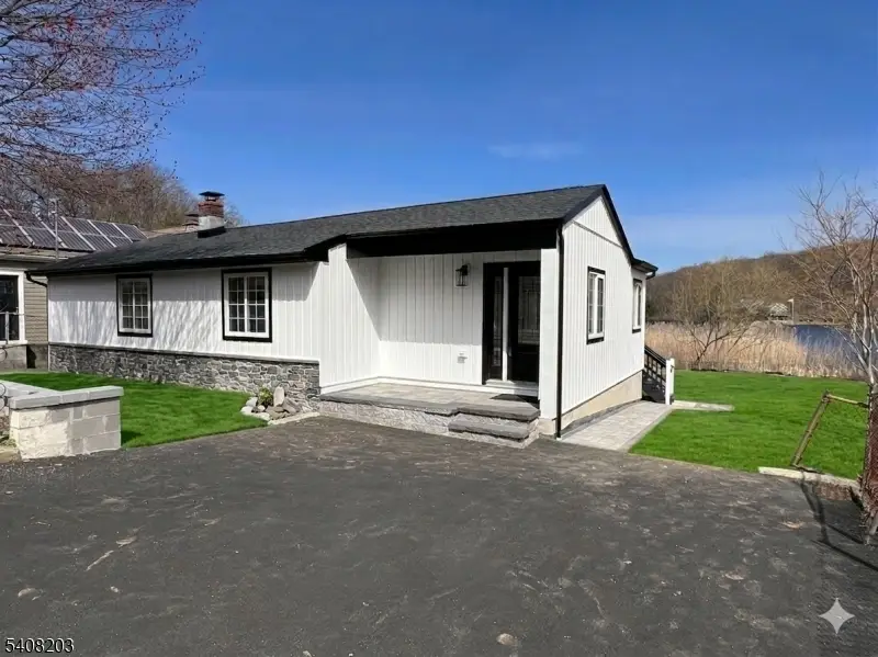 502 Otterhole Rd, West Milford, NJ 07480 - #3