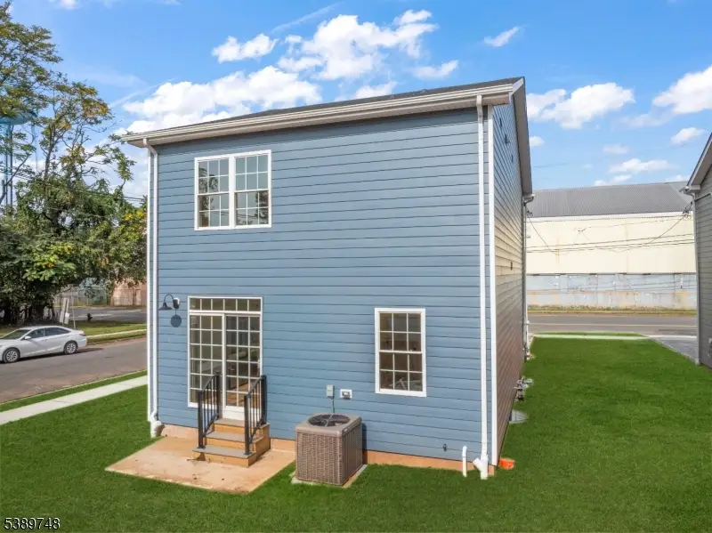 1762 S 2nd St, Piscataway, NJ 08854 - #2