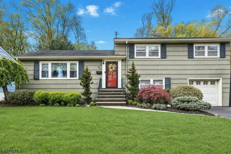36 Wadsworth Ter, Cranford, NJ 07016 - #1