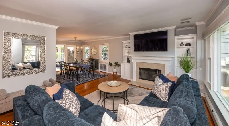 32 Yale St, Maplewood, NJ 07040 - #2