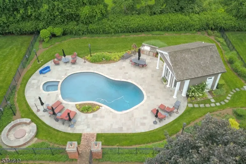 3 Winston Farm Ln, Mendham, NJ 07945 - #3