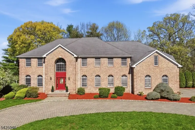 56 Burnet Hill Rd, Livingston, NJ 07039 - #1