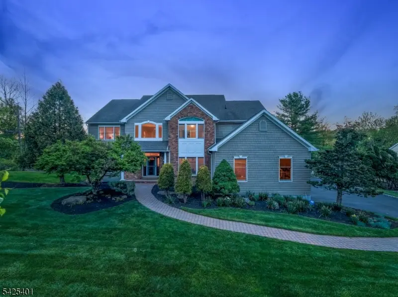 2 Trails End Ct, Westfield, NJ 07090 - #1
