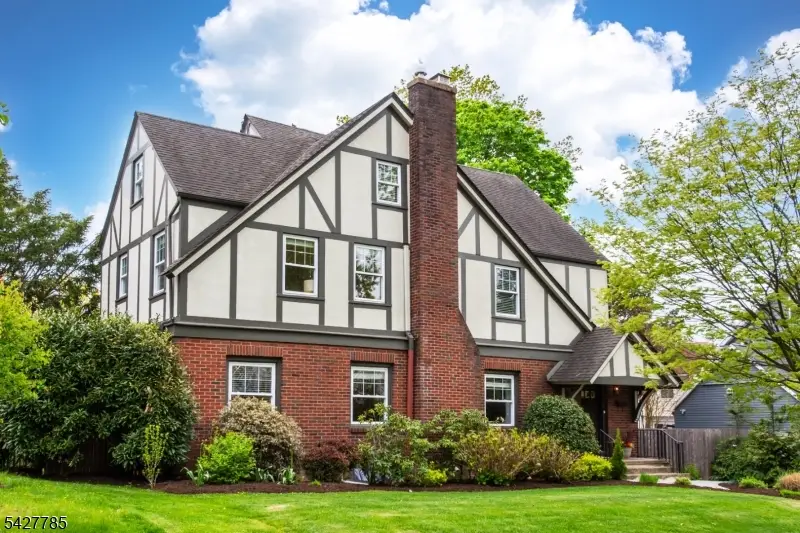 90 Gates Ave, Montclair, NJ 07042 - #1