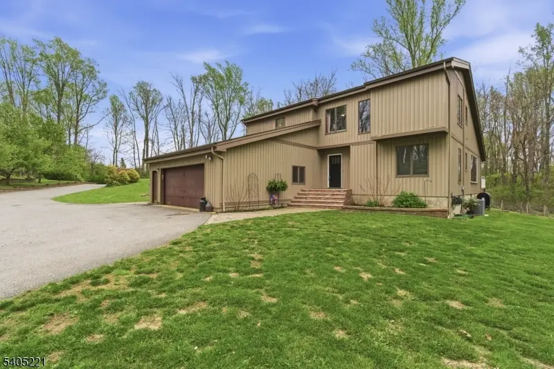 17 Shotwell Rd, Green, NJ 07860 - #3