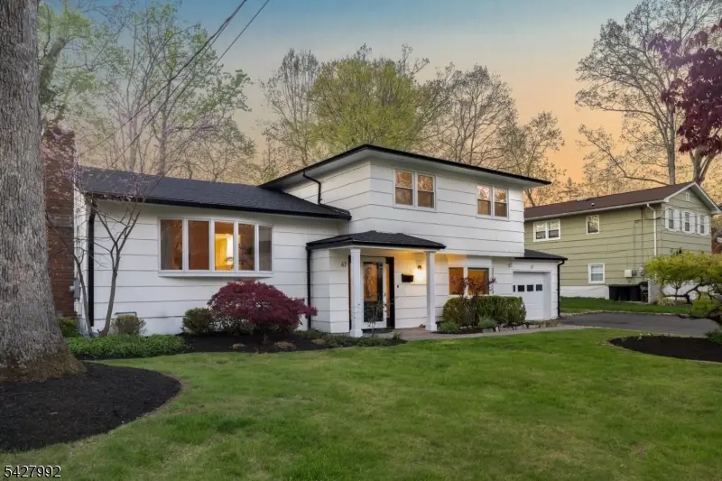 67 Woodbine Cir, New Providence, NJ 07974 - #2