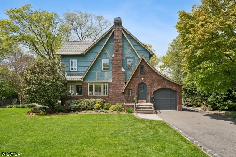 497 Prospect St, Maplewood, NJ 07040 - #1
