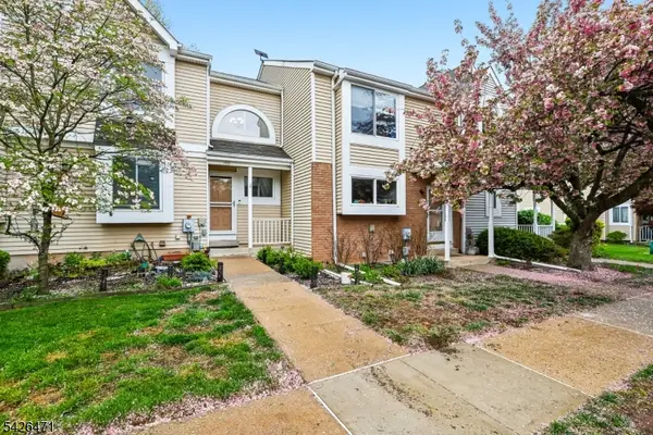 120 Long Acre Ct, Hillsborough Twp., NJ 08844