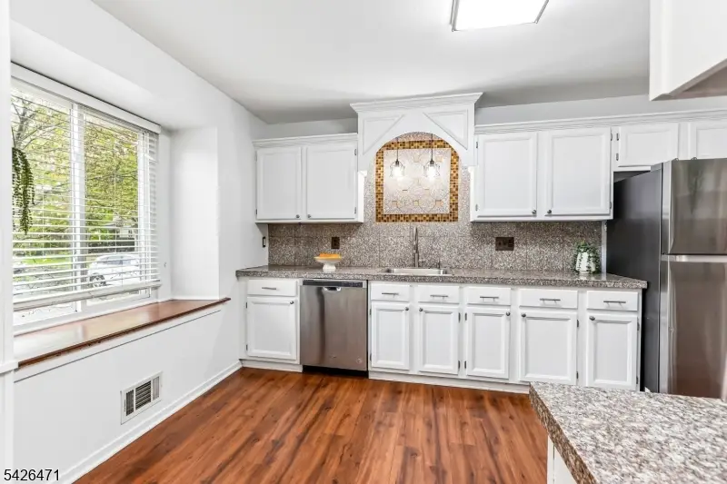 120 Long Acre Ct, Hillsborough, NJ 08844 - #3